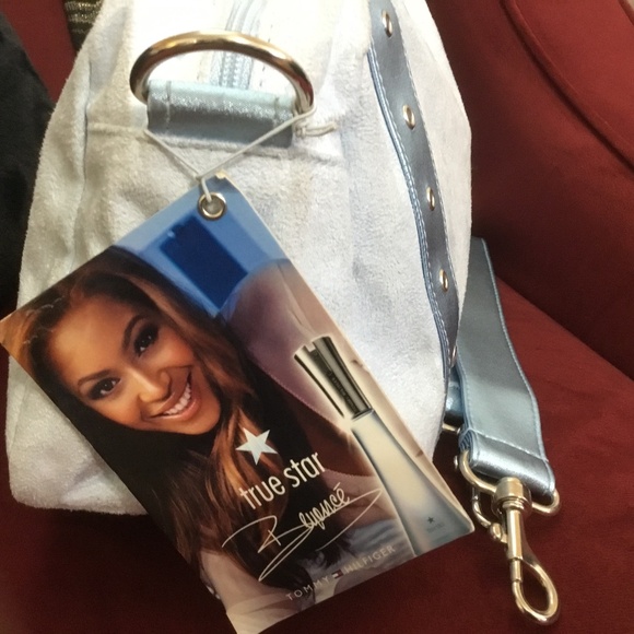 Tommy Hilfiger TRU STAR (Beyoncé) Carry All Bag 2004 with strap. - Picture 9 of 16